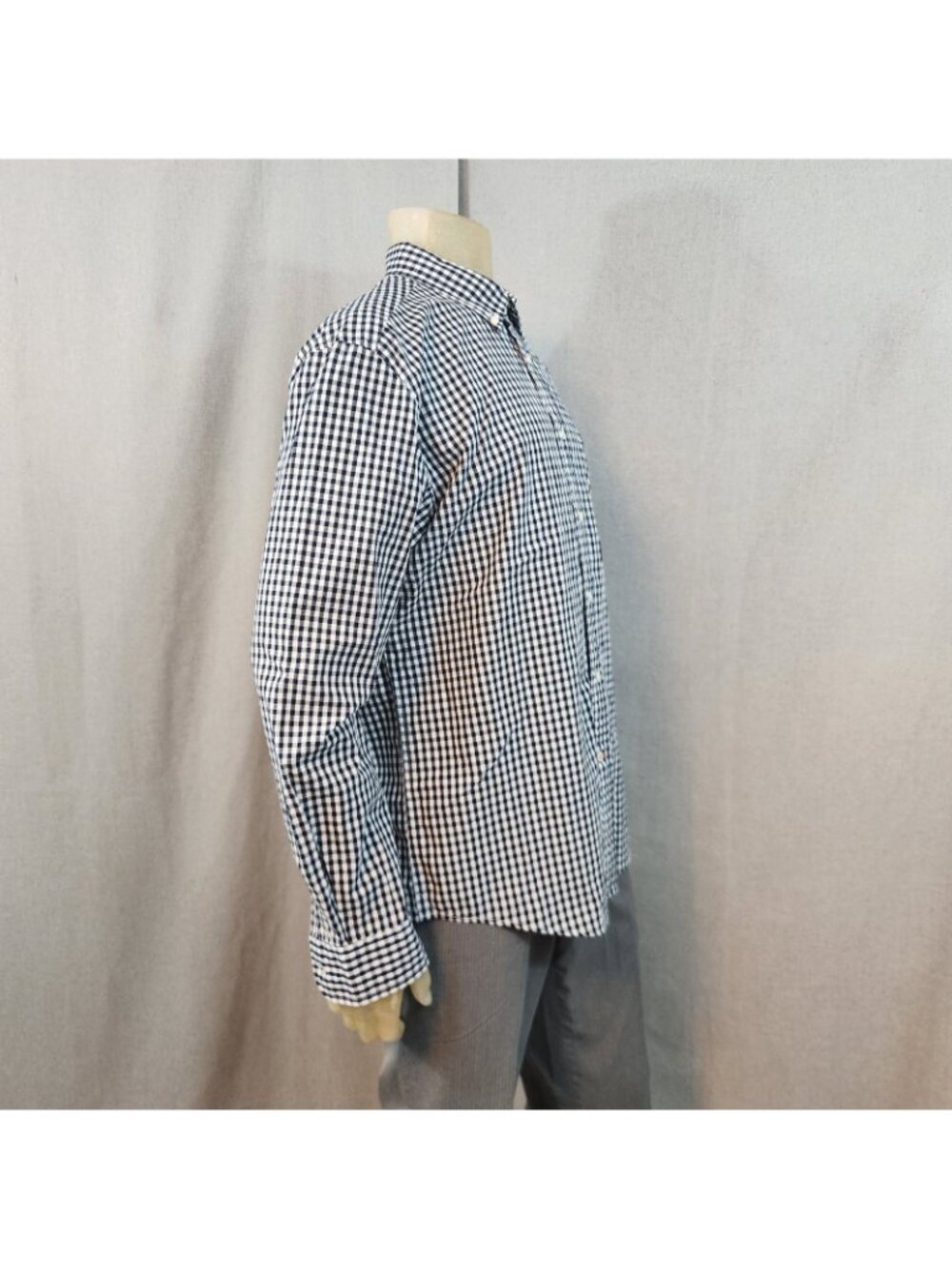 Tommy Hilfiger Black Checks Classic LongSlv Button Down Collar Dress Shirt LARGE - Picture 3 of 6